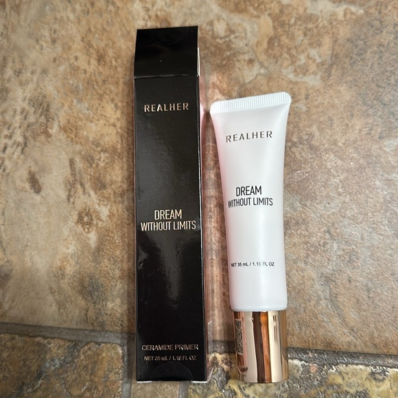 Realher primer - Picture 2 of 3